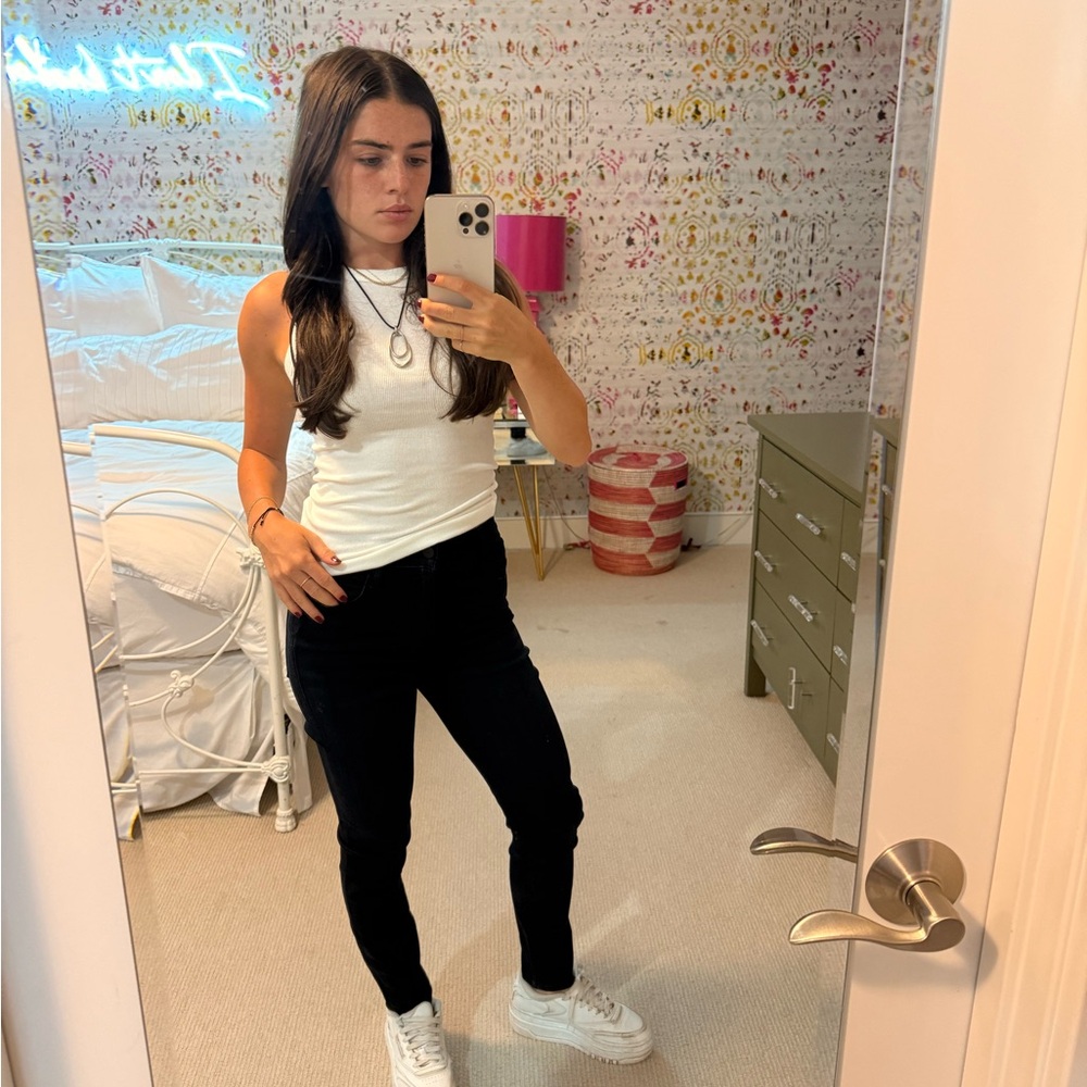Frame Denim Black High Rise Skinny Jeans